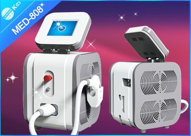 Portatile 808 attrezzature di depilazione del laser a diodi di nanometro, diodo laser 14*14mm2 di 808nm 600w