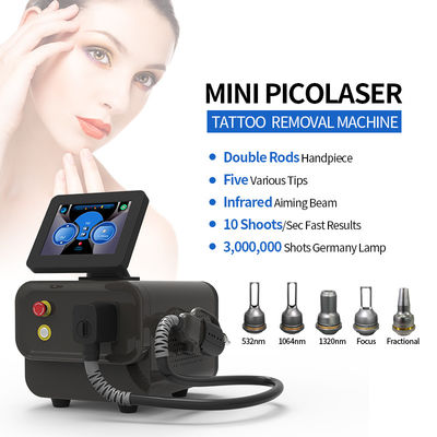 Equipaggiamento di rimozione del tatuaggio laser compatto e versatile 1000W Potenza laser doppie barre φ7 φ8 560*370*550mm